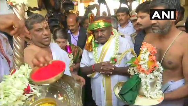 The chief minister-designate will offer prayers at four temples in Karnataka before heading to Delhi. (ANI/Twitter) The chief minister-designate will offer prayers at four temples in Karnataka before heading to Delhi. (ANI/Twitter)