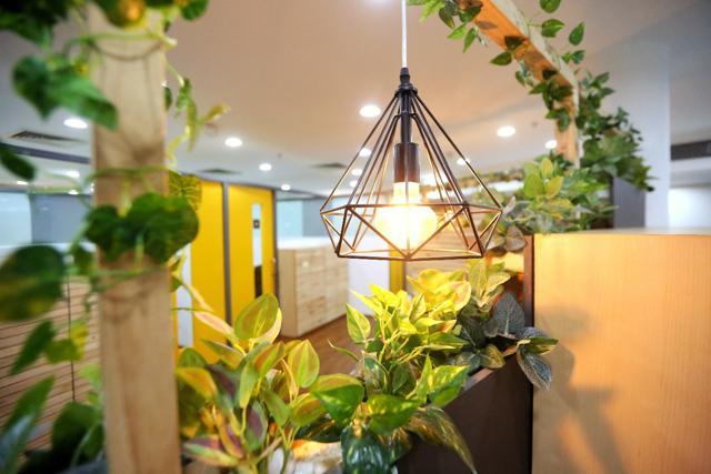 Innovative lamps and lights can be added to your workstation, given they don’t disrupt the office setup. Innovative lamps and lights can be added to your workstation, given they don’t disrupt the office setup.