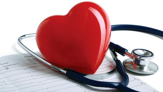 Cardiovascular disease deaths increased by 17% for every 10 microgrammes per cubic metre increase in long-term average PM2.5 exposure in those least adherent to Mediterranean diet. (Shutterstock) Cardiovascular disease deaths increased by 17% for every 10 microgrammes per cubic metre increase in long-term average PM2.5 exposure in those least adherent to Mediterranean diet. (Shutterstock)