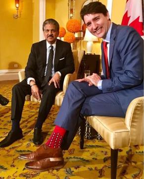(LtoR) Anand Mahindra and Justin Trudeau. (LtoR) Anand Mahindra and Justin Trudeau.