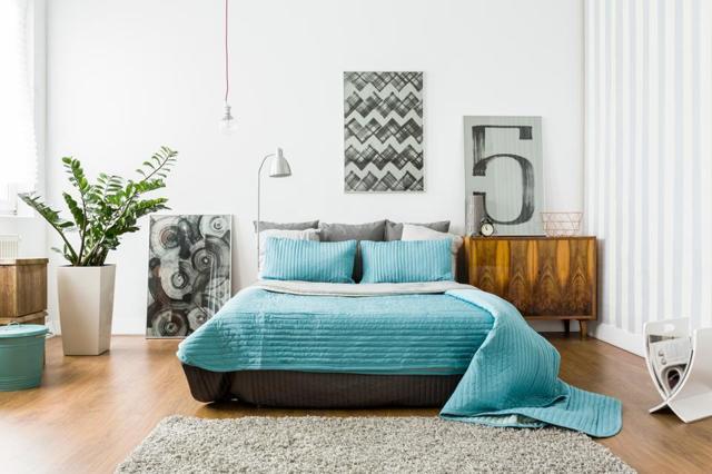 Adding plants, small or large, not only purifies the indoor air, but also gives the room an out-in-the-open feel. (Shutterstock) Adding plants, small or large, not only purifies the indoor air, but also gives the room an out-in-the-open feel. (Shutterstock)