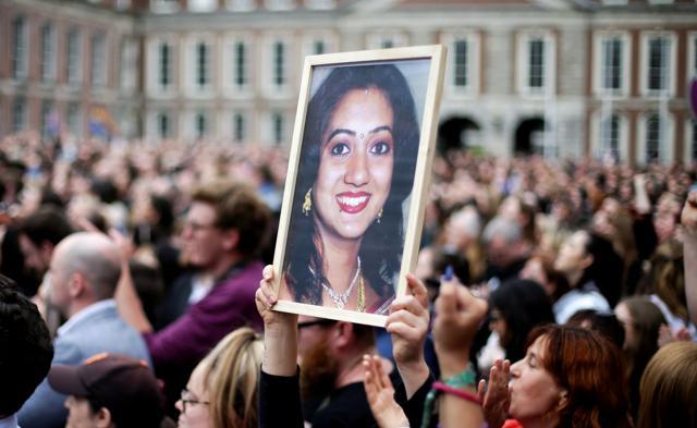 People celebrate the result of the referendum on liberalizing abortion law, in Dublin, Ireland, May 26, 2018. (REUTERS)