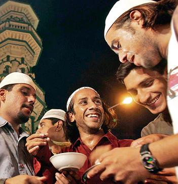 Mohammed Ali Road still has some of the tastiest street food in the country. It has that great midnight feasting vibe. But as blueberry phirni appears next to the traditional plain and saffron, and the old buildings give way to planned, zoned development, one wonders how much of that ancient festival air will remain when all the dust has settled. (HT File Photo) Mohammed Ali Road still has some of the tastiest street food in the country. It has that great midnight feasting vibe. But as blueberry phirni appears next to the traditional plain and saffron, and the old buildings give way to planned, zoned development, one wonders how much of that ancient festival air will remain when all the dust has settled. (HT File Photo)