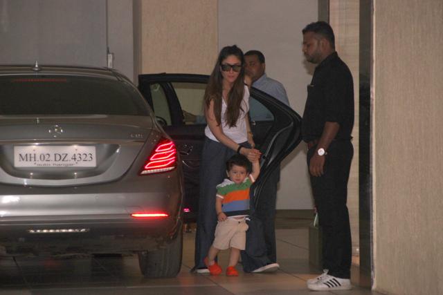 Taimur was at his grandmother’s place in Mumbai when paparazzi caught up with him. (Viral Bhayani) Taimur was at his grandmother’s place in Mumbai when paparazzi caught up with him. (Viral Bhayani)