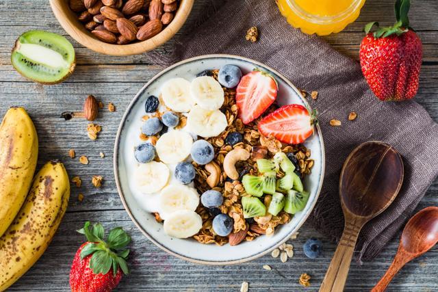 Your diet should include fruits and healthy nuts. (Shutterstock)