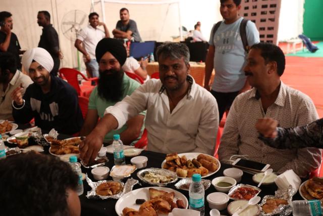 Diljit Dosanjh enjoys his iftar dinner with Soorma crew. Diljit Dosanjh enjoys his iftar dinner with Soorma crew.