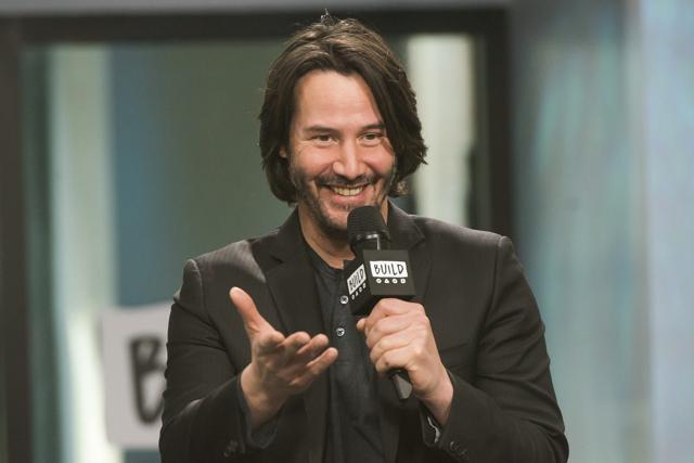 Keanu Reeves has continued playing music even after his hit band, Dogstar, broke up in 2002. (Photo: Charles Sykes/Invision/AP) Keanu Reeves has continued playing music even after his hit band, Dogstar, broke up in 2002. (Photo: Charles Sykes/Invision/AP)
