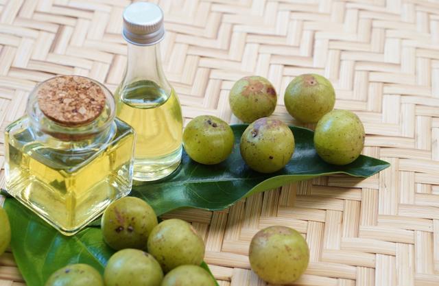 Amla is rich in essential amino acids and antioxidants, all of which help lower bad cholesterol levels. (Shutterstock) Amla is rich in essential amino acids and antioxidants, all of which help lower bad cholesterol levels. (Shutterstock)