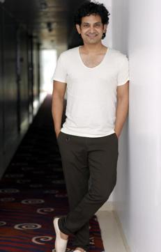 Umesh Kamat, an actor, has also lent his voice for an audio book, titled Drushtimitra buddy, which is the story of a man and a dog. (Rahul Raut/HT PHOTO)