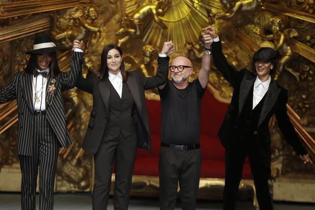 Model Naomi Campbell, from left, actress Monica Bellucci and designer Domenico Dolce accept applause at the end of Dolce & Gabbana's men's 2019 Spring-Summer collection, unveiled during the Fashion Week in Milan, Italy. (AP) Model Naomi Campbell, from left, actress Monica Bellucci and designer Domenico Dolce accept applause at the end of Dolce & Gabbana's men's 2019 Spring-Summer collection, unveiled during the Fashion Week in Milan, Italy. (AP)