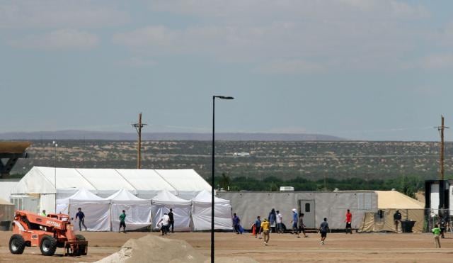 View of a temporary detention centre for illegal immigrant children and teenagers at Tornillo, Texas. (AFP Photo) View of a temporary detention centre for illegal immigrant children and teenagers at Tornillo, Texas. (AFP Photo)