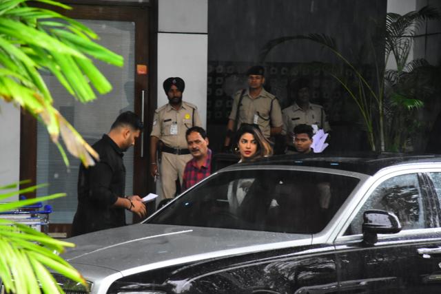 Priyanka Chopra at the Mumbai airport. (Manav Manglani) Priyanka Chopra at the Mumbai airport. (Manav Manglani)