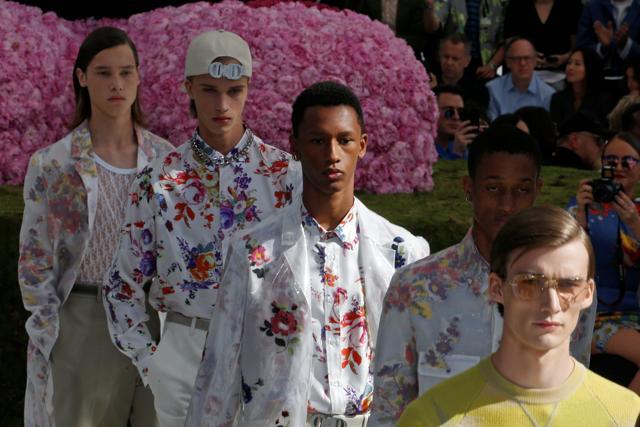 Kim Jones goes all-out on pink and flowers for his debut Dior Men campaign  
