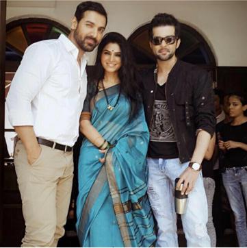 Actors John Abraham, Trupti Toradmal and Raqesh Bapat on the set of Savita Damodar Paranjpe Actors John Abraham, Trupti Toradmal and Raqesh Bapat on the set of Savita Damodar Paranjpe