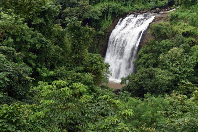 Ashoka Waterfall. (Shutterstock) Ashoka Waterfall. (Shutterstock)