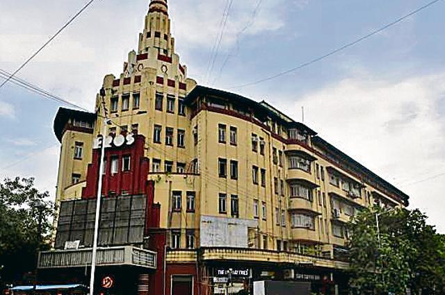 The Art Deco Eros cinema hall, part of the ensembles. ‘The heritage tag will be a good halt to Mumbai’s mindless construction and expansion obsession, which has been counterproductive,’ says veteran architect PK Das, the man behind the city’s waterfront promenades. (Anshuman Poyrekar / HT Photo)