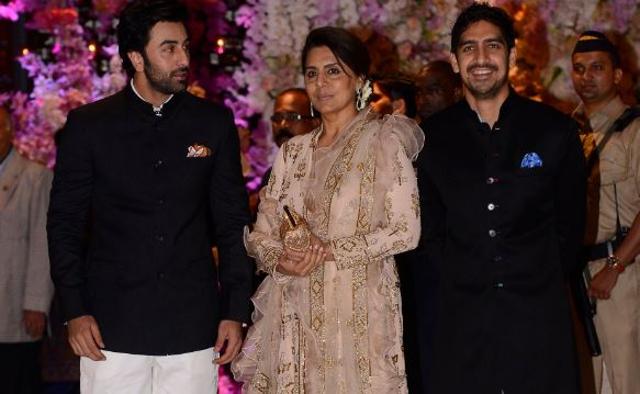 Ranbir Kapoor with mother Neetu and friend Ayan Mukerji.