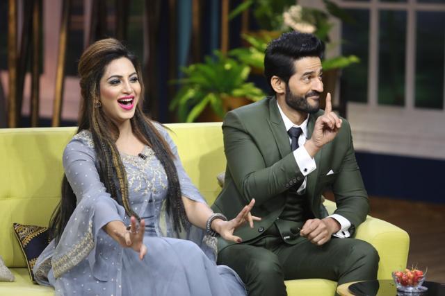 Bigg Boss 11 contestant Arshi Khan and Hiten Tejwani share a light moment on Rajiv Khandelwal-hosted Zee TV show Juzz Baatt.
