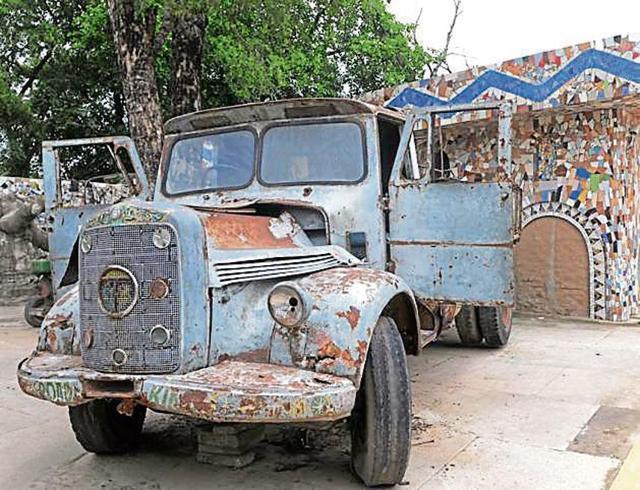 A rusted truck parked outside the Doll Museum in Phase 3 of the Rock Garden in Chandigarh. (HT Photo) A rusted truck parked outside the Doll Museum in Phase 3 of the Rock Garden in Chandigarh. (HT Photo)