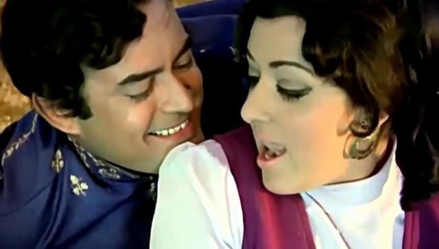 Sanjeev Kumar with Hema Malini in Seeta Aur Geeta. Sanjeev Kumar with Hema Malini in Seeta Aur Geeta.