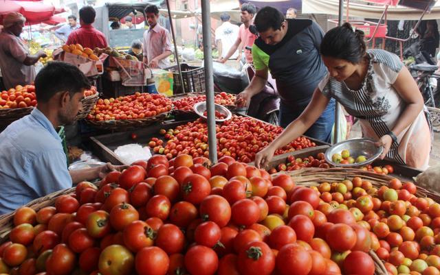 For heart health, include tomatoes in your diet. Tomato are high in potassium. For heart health, include tomatoes in your diet. Tomato are high in potassium.
