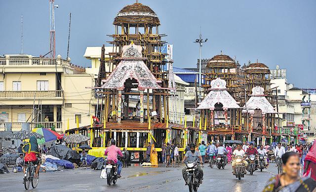The three raths of Jagannath, Subhadra and Balabhadra, roughly a fortnight before the Rath Yatra. (Raj K Raj/HT PHOTO) The three raths of Jagannath, Subhadra and Balabhadra, roughly a fortnight before the Rath Yatra. (Raj K Raj/HT PHOTO)