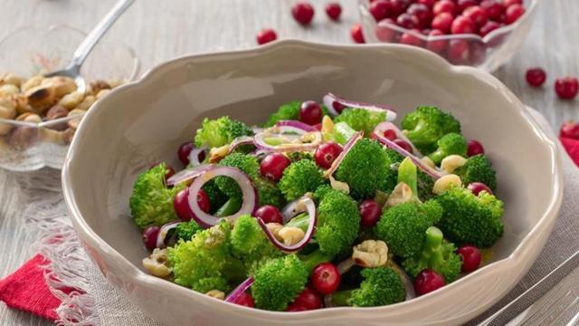 Eat broccoli to reduce inflammation and get a boost of Vitamin K. (Shutterstock) Eat broccoli to reduce inflammation and get a boost of Vitamin K. (Shutterstock)