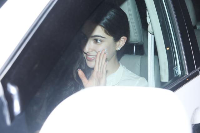 Sara Ali Khan, who will also make her Bollywood debut this year, arrives for the screening. (Viral Bhayani) Sara Ali Khan, who will also make her Bollywood debut this year, arrives for the screening. (Viral Bhayani)