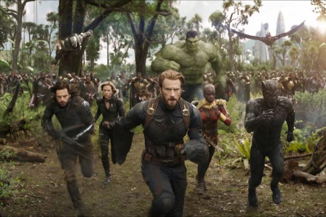The shot that we never saw in Avengers: Infinity War. The shot that we never saw in Avengers: Infinity War.