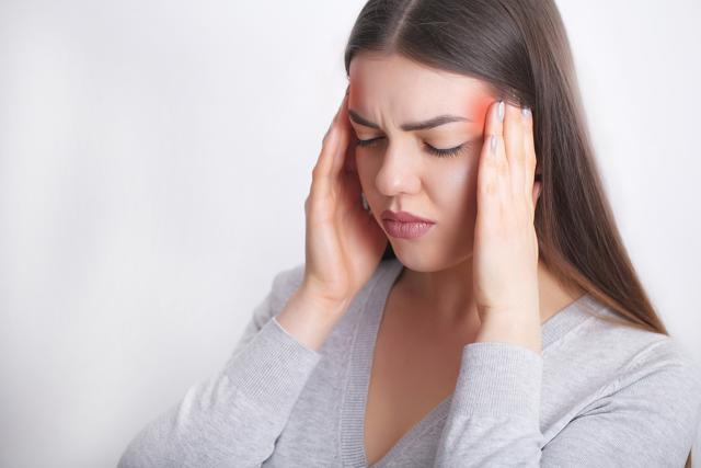 Eat ginger in some form. Ginger helps in reducing the severity and duration of migraine attacks. (Shutterstock) Eat ginger in some form. Ginger helps in reducing the severity and duration of migraine attacks. (Shutterstock)
