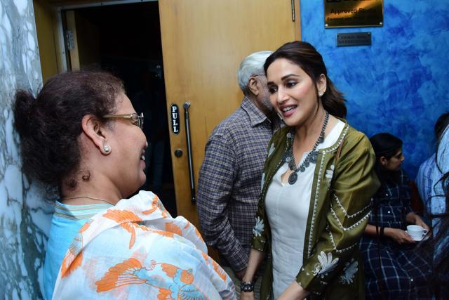 Vrinda Rai reacts on seeing Madhuri. Vrinda Rai reacts on seeing Madhuri.