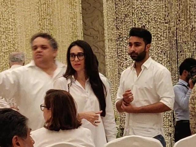 Sandeep Khosla and Karisma Kapoor at the prayer meet. (Viral Bhayani) Sandeep Khosla and Karisma Kapoor at the prayer meet. (Viral Bhayani)