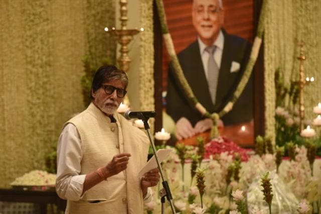 Amitabh Bachchan speaks at the function. (http://srbachchan.tumblr.com/) Amitabh Bachchan speaks at the function. (http://srbachchan.tumblr.com/)