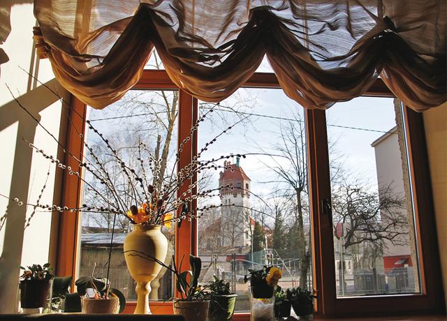 A view from the Art Nouveau guest house in Riga (Don Sebastian) A view from the Art Nouveau guest house in Riga (Don Sebastian)