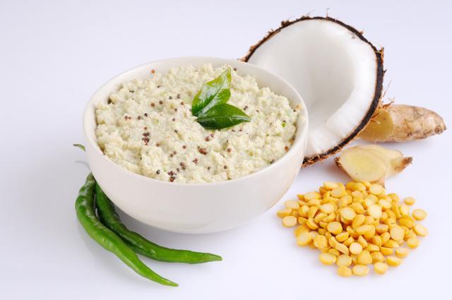 Coconut chutney goes well with south Indian snacks. (Shutterstock) Coconut chutney goes well with south Indian snacks. (Shutterstock)