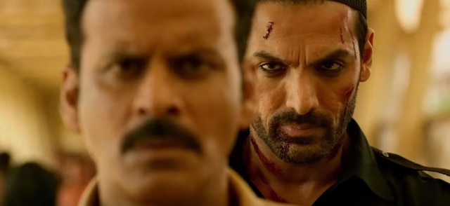 Ladies and gentlemen, presenting Manoj Bajpayee, star of Aligarh, one of the best Indian films of the last decade.