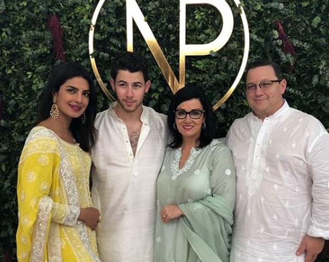 Priyanka Chopra and Nick Jonas with his parents Kevin Sr and Denise at the roka ceremony. (Instagram)