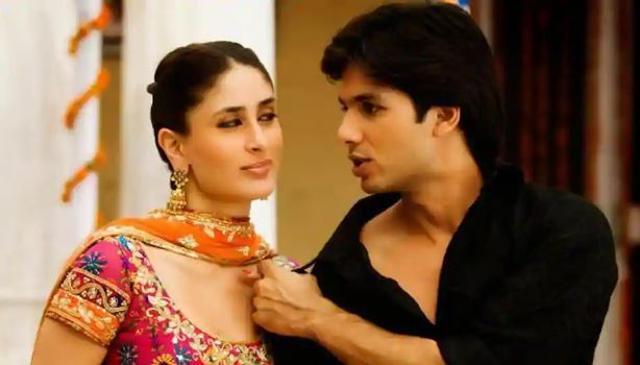 Kareena Kapoor Khan and Shahid Kapoor in a scene from Jab We Met.