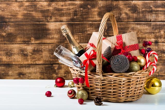 A gift basket can be a perfect gift for your sister. (Shutterstock) A gift basket can be a perfect gift for your sister. (Shutterstock)