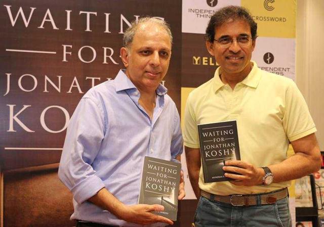 Murzban Shroff (left) with Harsha Bhogle. Murzban Shroff (left) with Harsha Bhogle.