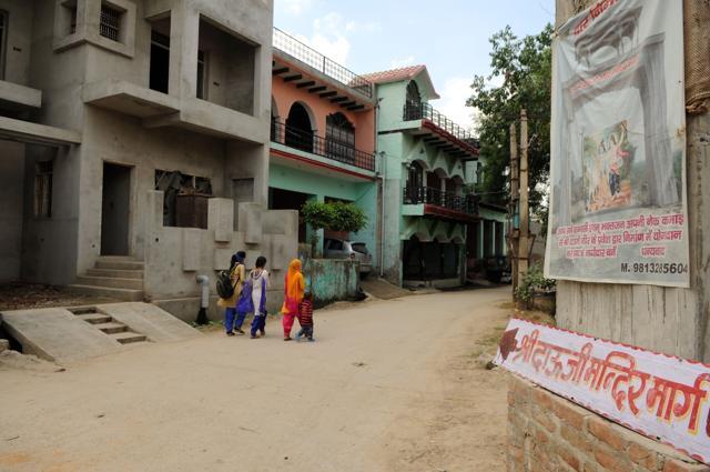 Banchari village falls on the route of ‘Braj 84 kos yatra’ and is also known for cotton cultivation. (Parveen Kumar / HT Photo ) Banchari village falls on the route of ‘Braj 84 kos yatra’ and is also known for cotton cultivation. (Parveen Kumar / HT Photo )