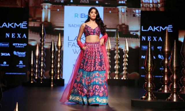 Janhvi Kapoor walks for designer Nachiket Barve at Lakme Fashion Week 2018. (Manav Manglani)