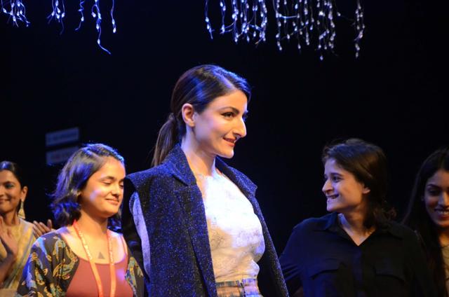 Soha Ali Khan walks the ramp at Lakme Fashion Week in Mumbai on August 24. (IANS) Soha Ali Khan walks the ramp at Lakme Fashion Week in Mumbai on August 24. (IANS)