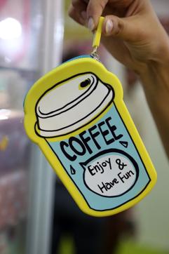 This coin purse speaks about one’s love for coffee. Price: 
₹350; Stall: H7B-11C. (PHOTO: AMAL KS/HT)