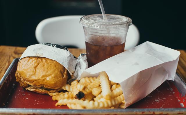 Packaged snacks can harm testicular function in men and reduce sperm count. (Unsplash )