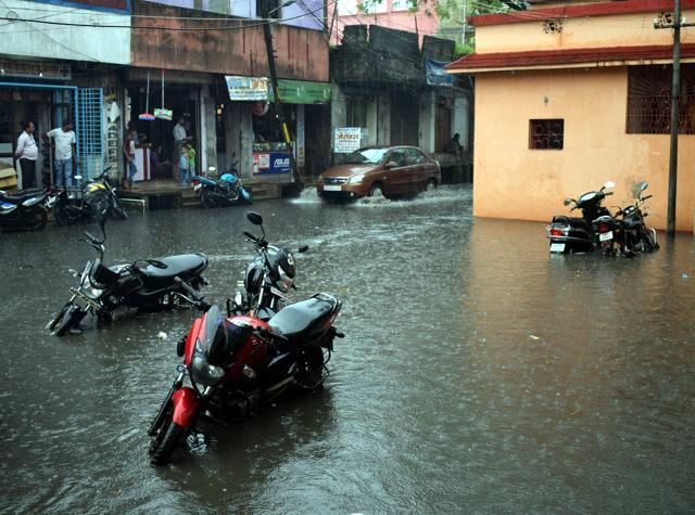 Water logged Dharamshala road at Jharia in Dhanbad on Sunday, September 2,2018 (Bijay / HT Photo )