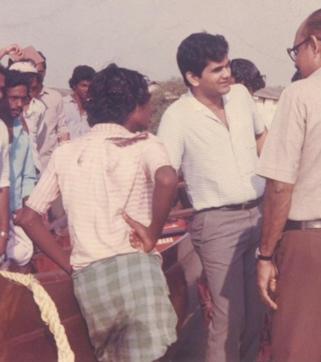 Amitabh Kant (second from right) posted this ‘throwback’ photo with Kerala fishermen.