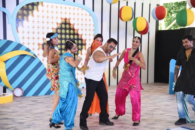 Salman Khan at the launch of Bigg Boss 12. (IANS) Salman Khan at the launch of Bigg Boss 12. (IANS)