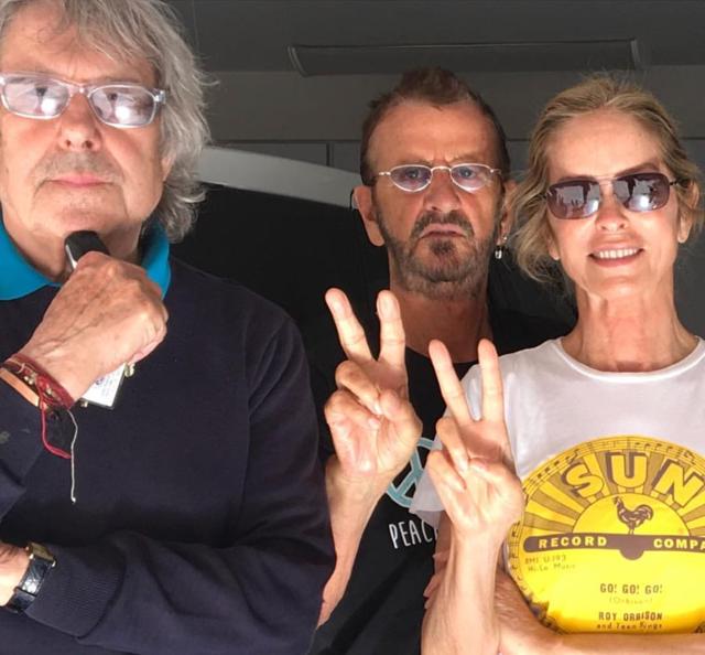 Ian La Frenais (extreme left) with Ringo Starr (centre) and his wife. (HT Photo)
