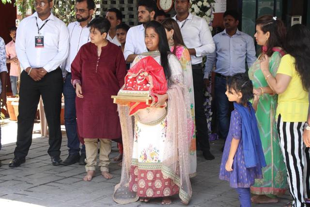 Arpita Khan Sharma at Ganesh Chaturthi celebrations. (Viral Bhayani) Arpita Khan Sharma at Ganesh Chaturthi celebrations. (Viral Bhayani)